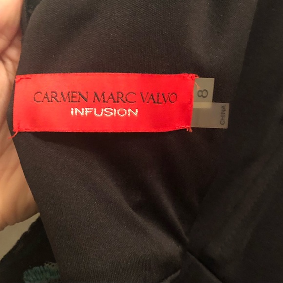 Dillard’s Long Sleeve Mermaid Prom or Gala Gown - Picture 5 of 8